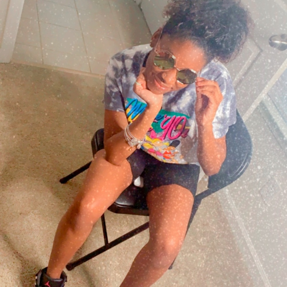 Meet your Posher, Janiya